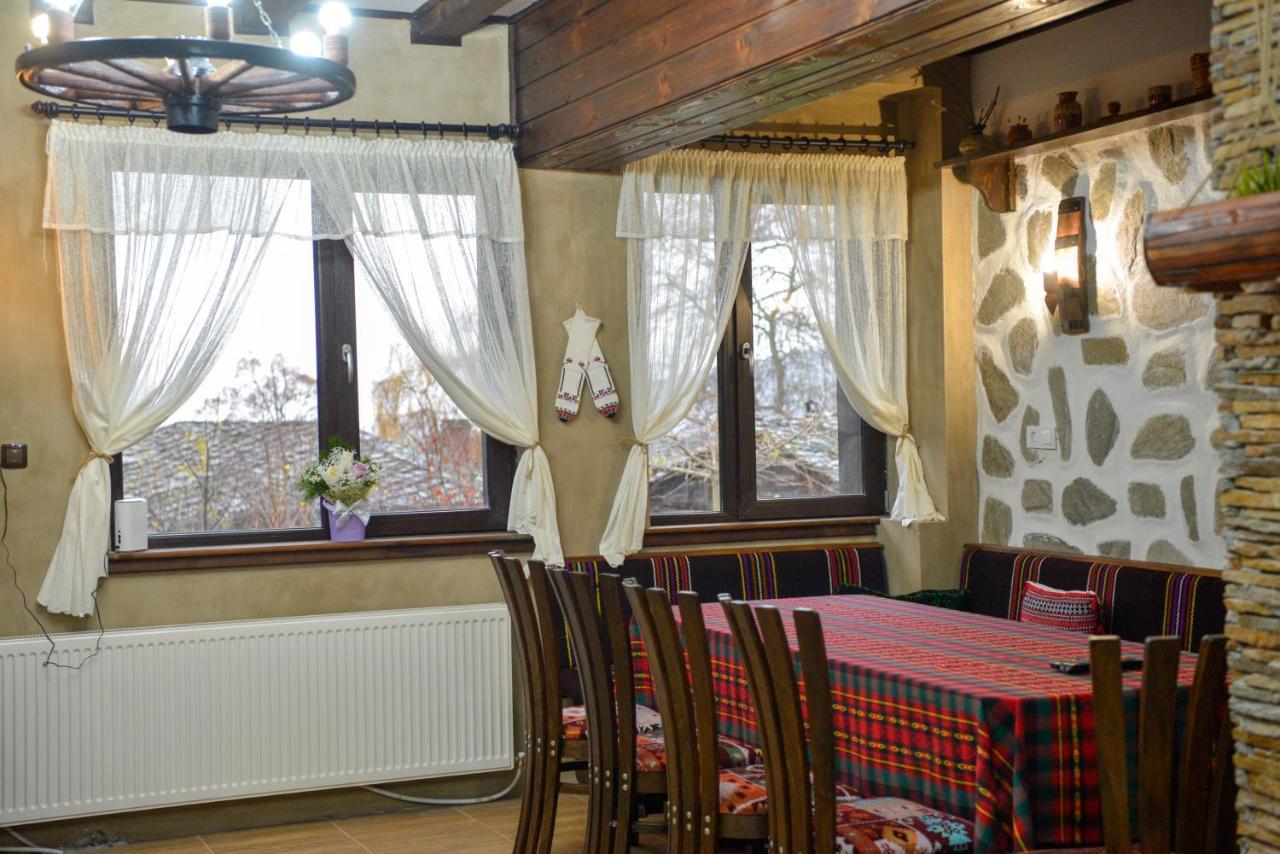 Къщи За Гости Неси Leshten Buitenkant foto
